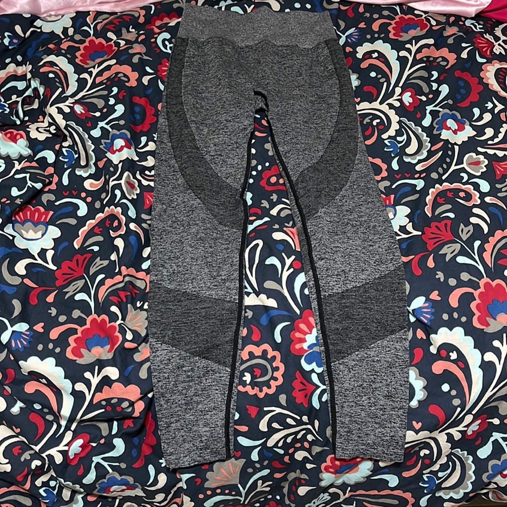 PINK SEAMLESS HIGH WAISTED FULL LENGTH WORKOUT LEGGINGS
